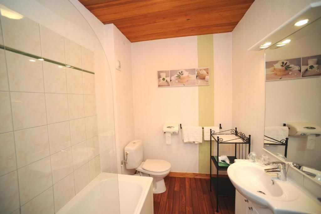 Hotel Fontaine, Morlaix Zimmer foto